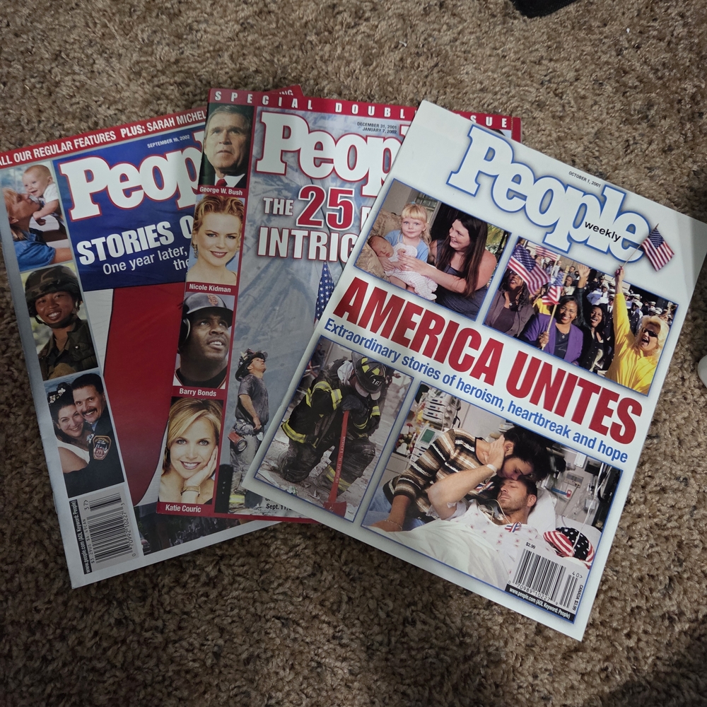 Vintage 9/11 Themed People Magazine - Lot